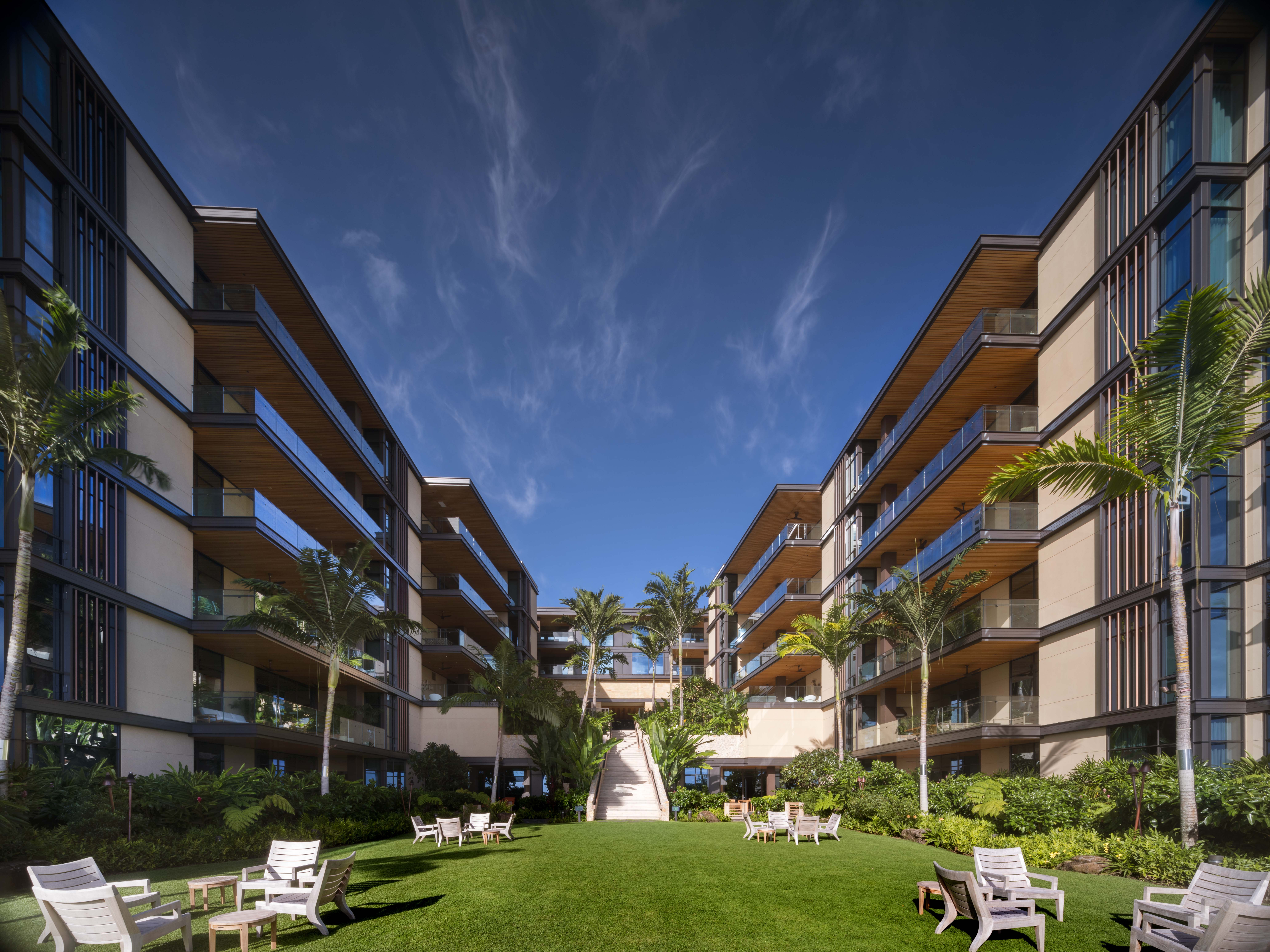 SCB's Park Lane Ala Moana. Architecture. Residential.