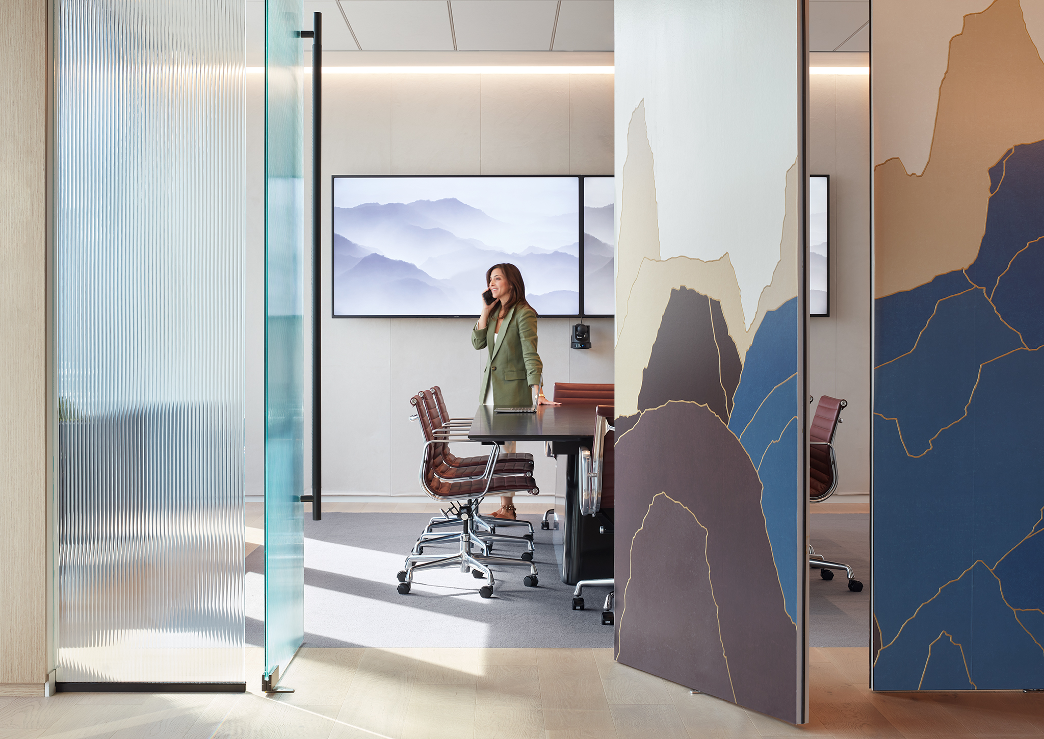Conference room at SCB's Michael Best & Friedrich LLP - Denver. Interior Design. Workplace.